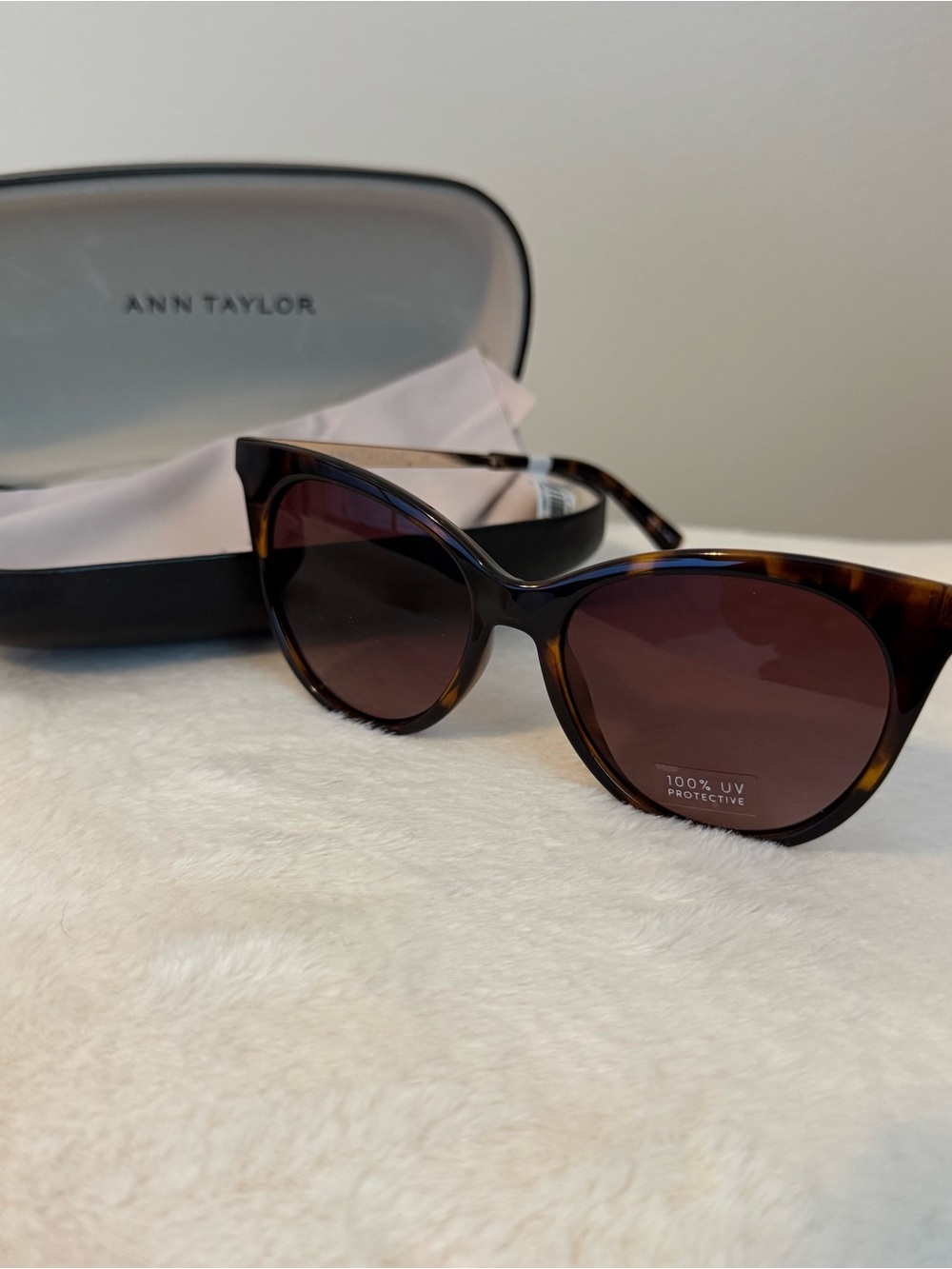 Ann Taylor Tortoiseshell Cat-Eye Sunglasses with Brown Lenses